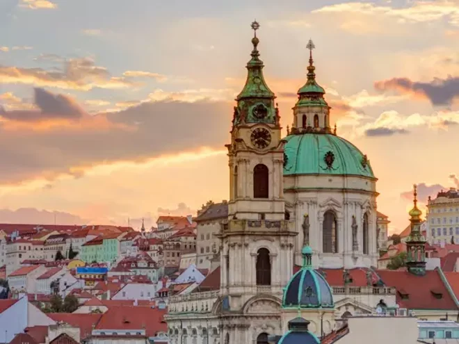 Svatomikulášská městská zvonice, kudy z nudy